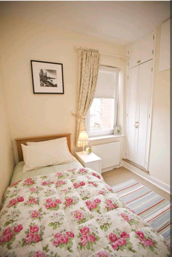 Cosy Little Home Just Outside York City Walls 外观 照片